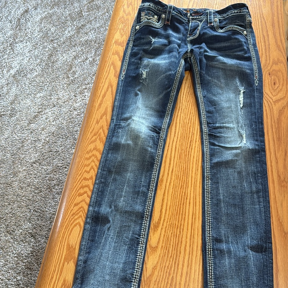 Ladies Rock Revival jeans, size 28 hemmed to a 30 length like new hardly worn. - Picture 2 of 16